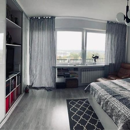 Mieszkanie W Centrum Miasta Ostrowiec Świętokrzyski المظهر الخارجي الصورة
